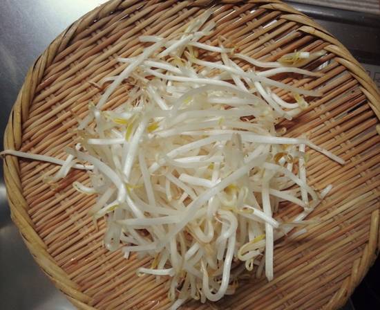 野菜高騰!そんなときのもやし!もやしの栄養とオススメ料理とは?